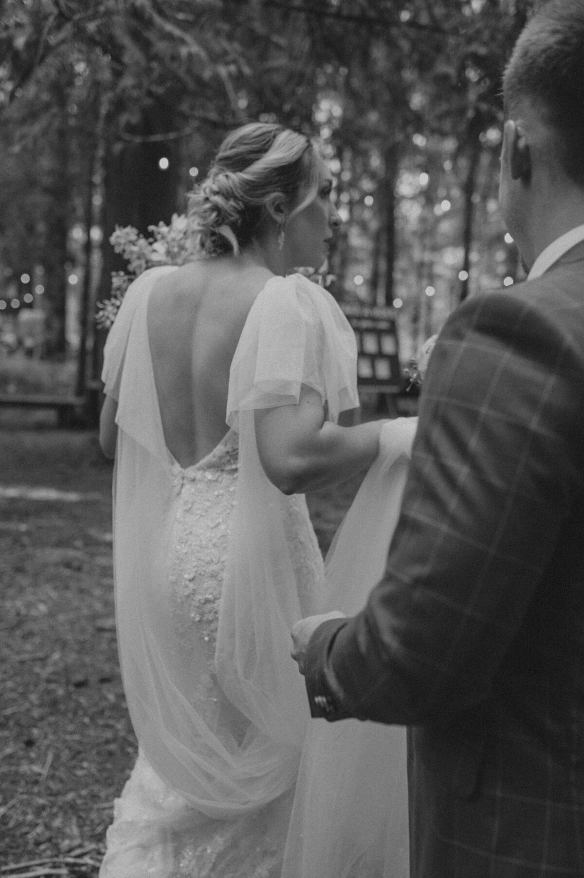 Mckenzie-River-Wedding-Photos-37
