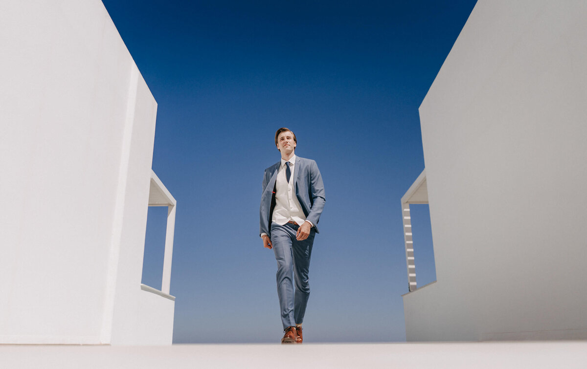 modern Minimalist for intimate wedding in santorini Greece