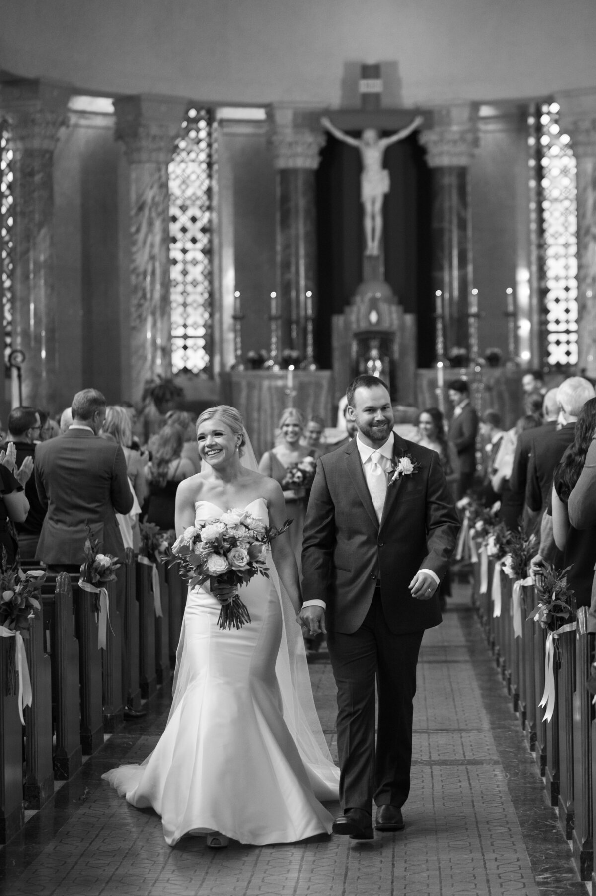 elise-and-kyle-wedding-sneak-peeks-1