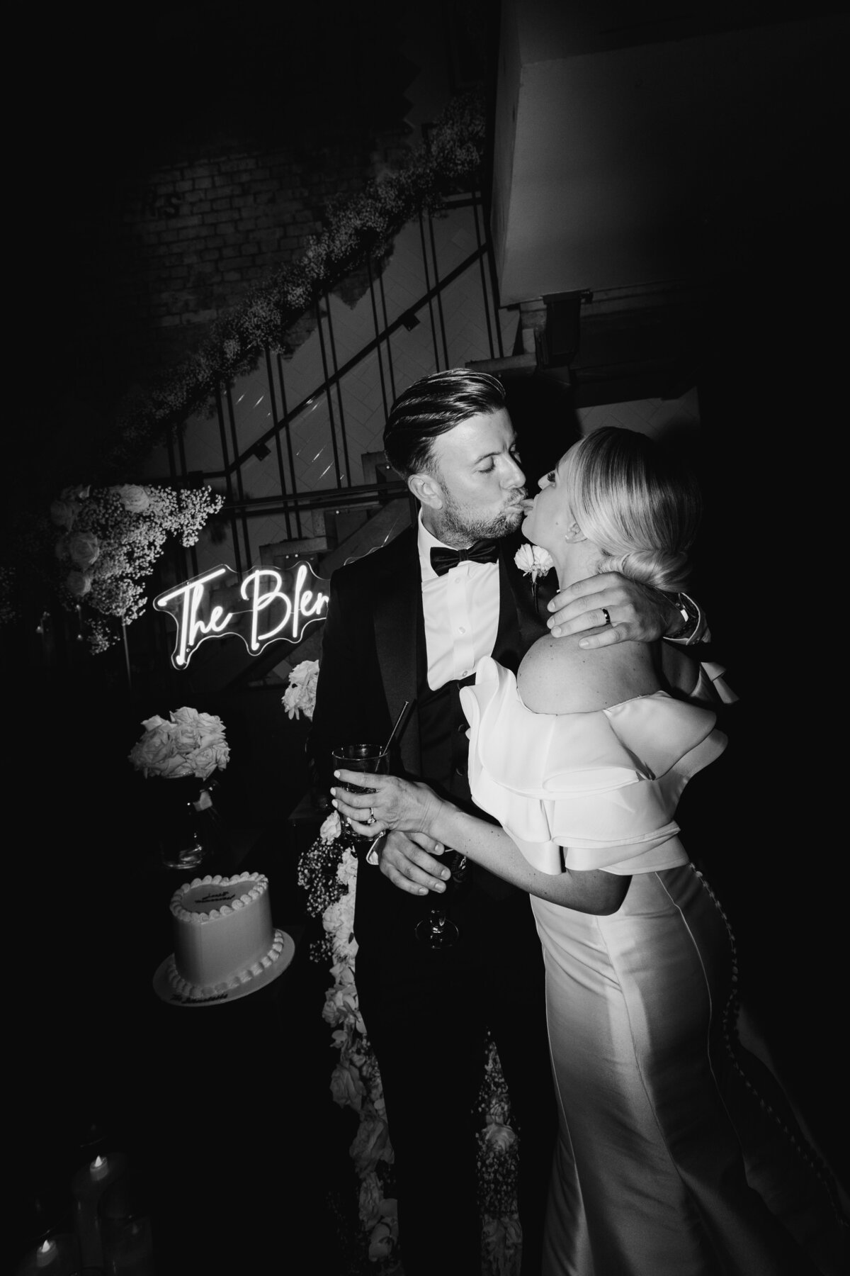 184 editorial wedding photography at balls brothers austin friars