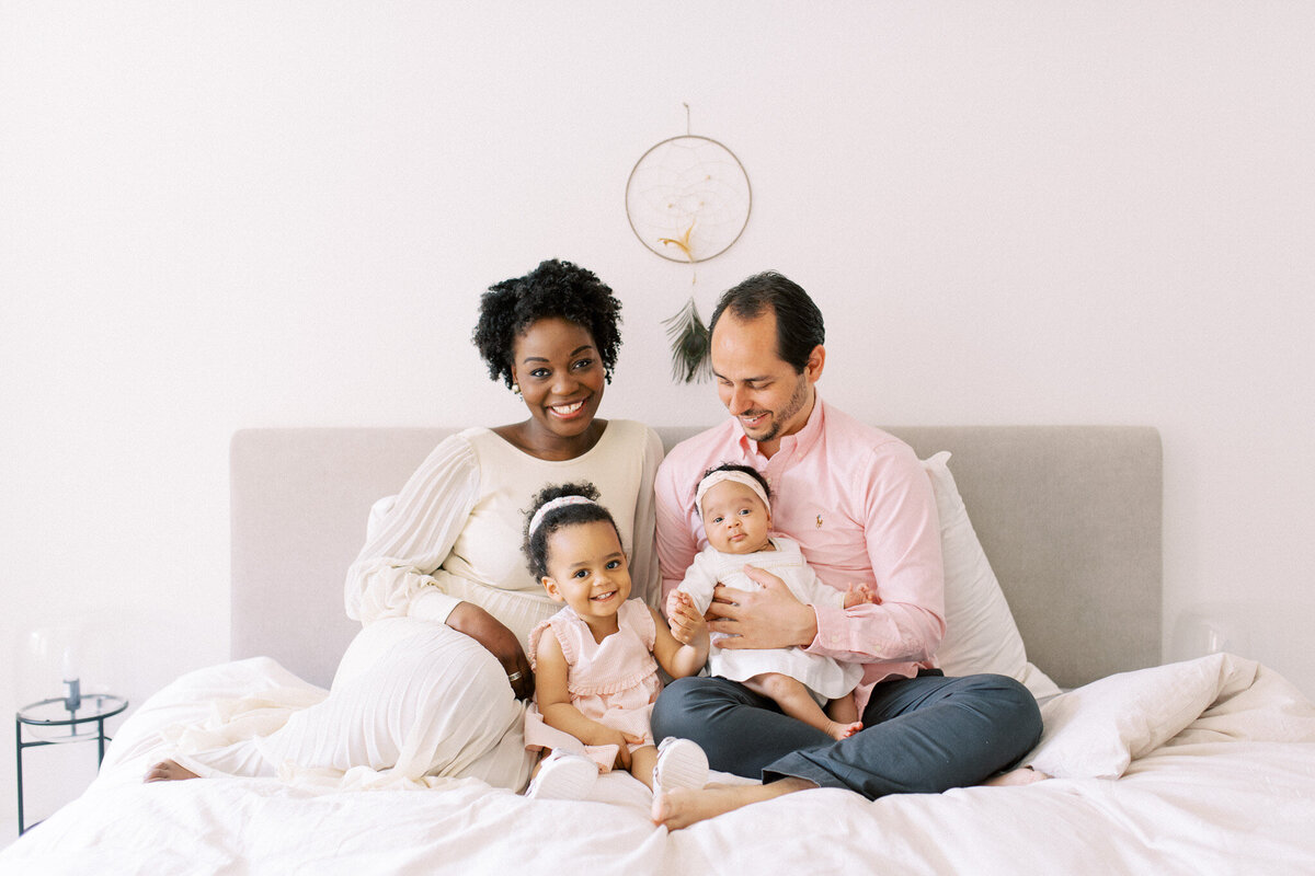 geneva-family-lifestyle-photographer-maternity_15