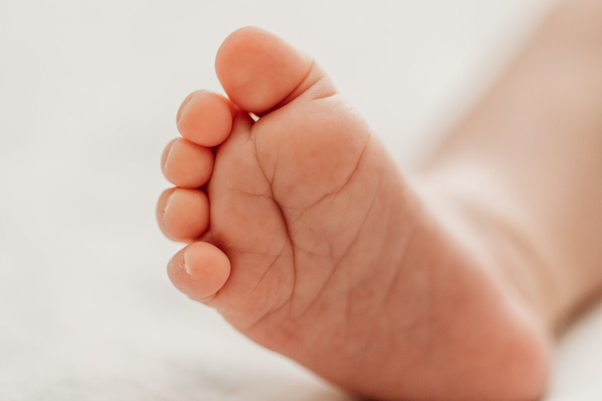 New_Hampshire_Lifestyle_Newborn_Photographer-39