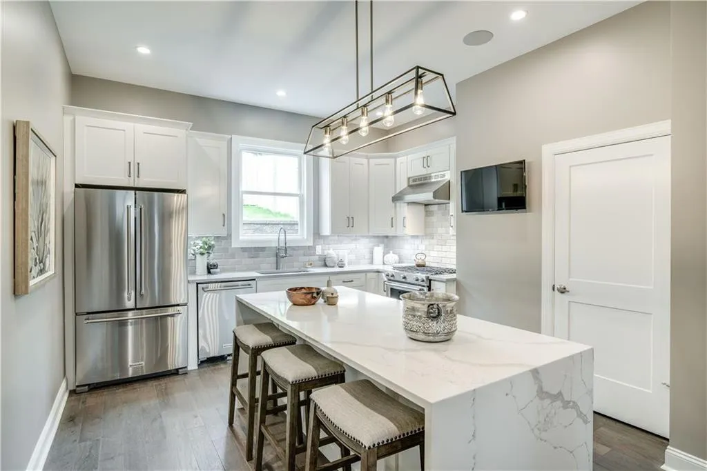 Bright and inviting staged dining showcasing functional design for quick home sale