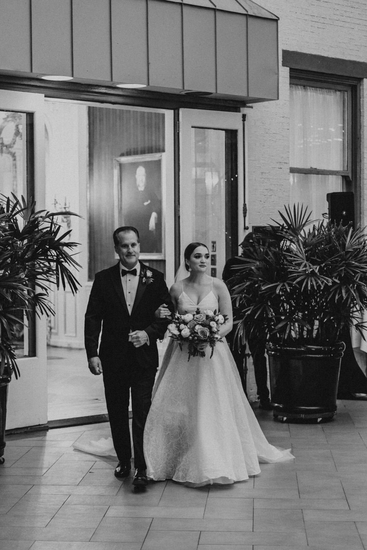 WELLING-FLORES.Wedding.EngineersClub-crmny-65