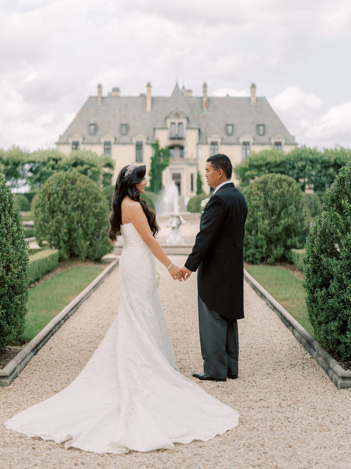 oheka-castle-new-york-wedding-photographer-345