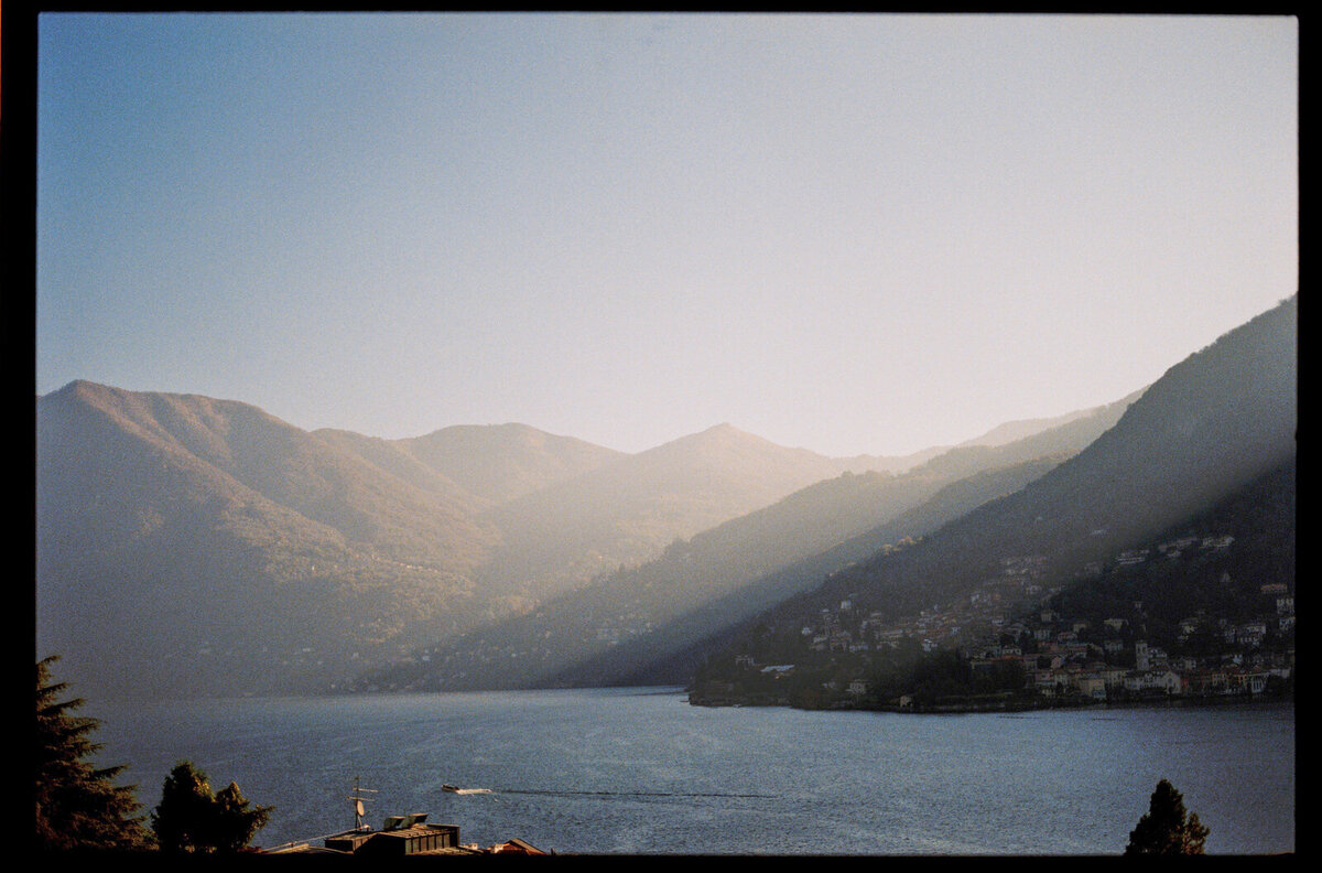 Flora_And_Grace_Lake_Como_Editorial_Film_Wedding_Photographer (40 von 84)