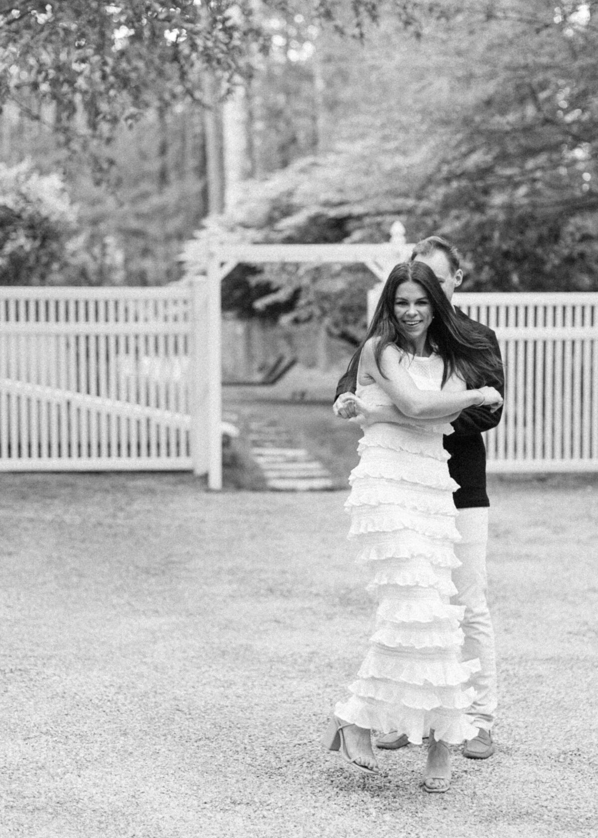 Olivia-Tommy-Welcome-Drinks-Hamptons-Chloe-Winstanley-Photography-008
