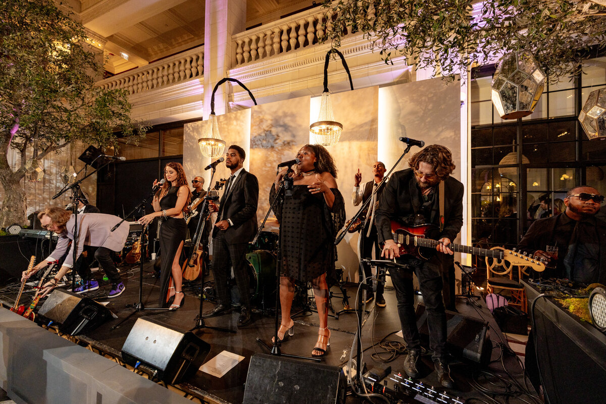 NeriPhoto-jake-chelios-wedding-exchange--149