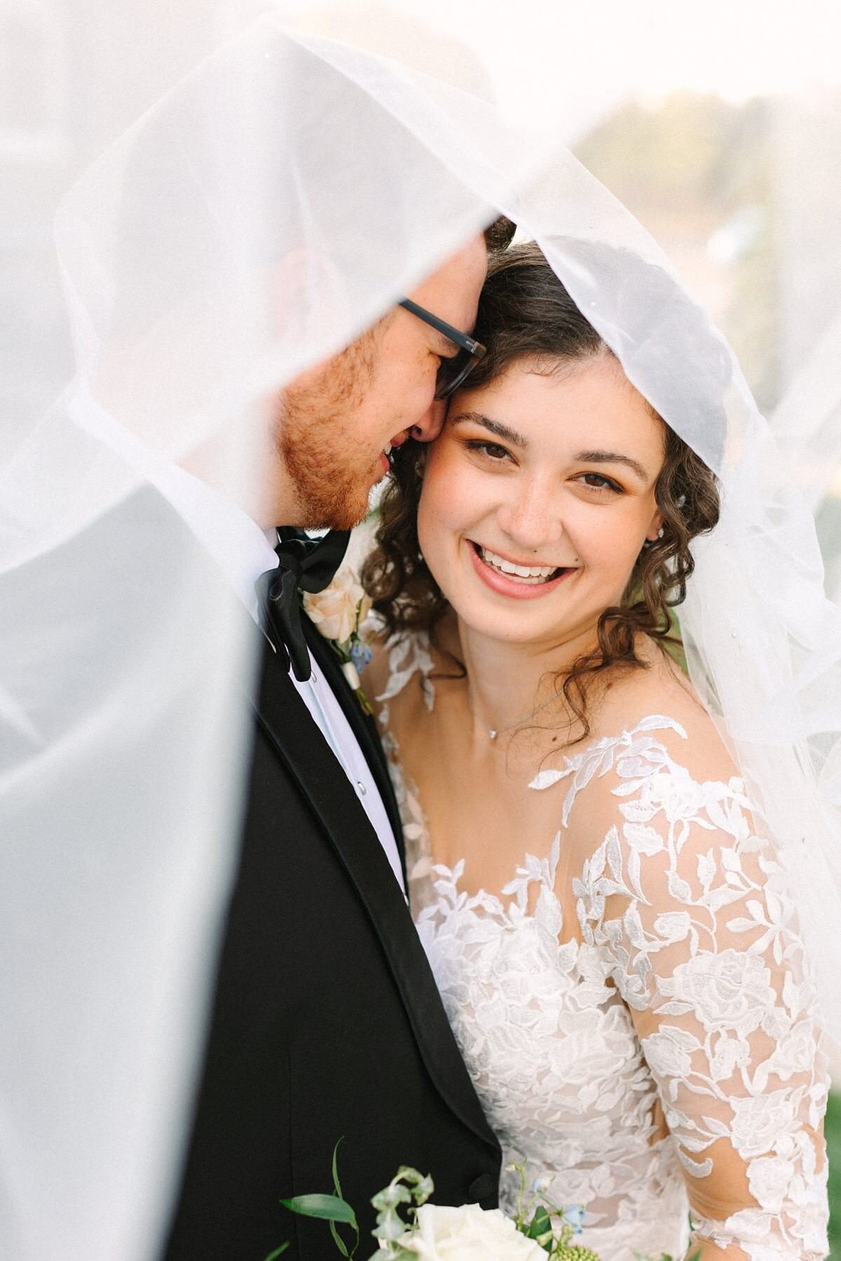 Bride and Groom Wedding Portaits Kelynn and Mathew Evansville Owensboro288