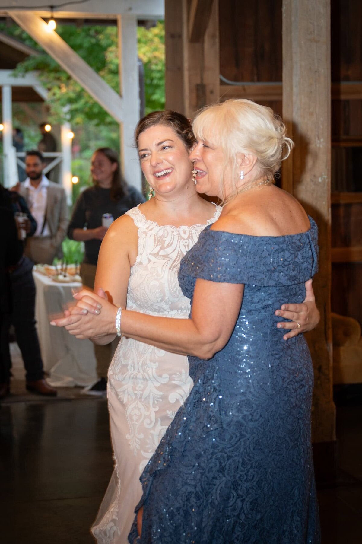 grandrapidsweddingphotographer-lk104