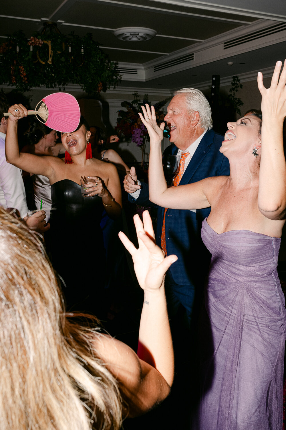 Kara-Jean-Wedding-Photography - 2325 - DSC_2325 - 0032 - 05 -  - 2752 x 4128