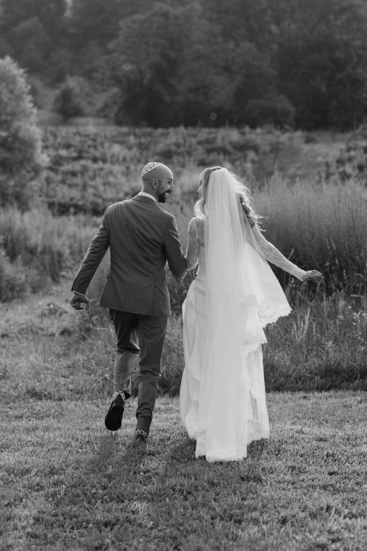 Summer Wedding in Marlboro, New York_233
