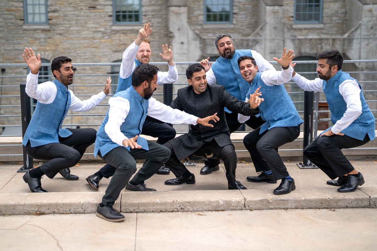 Anna_Grinets_Photography_Machine_Shop_Minneapolis_Wedding_Photographer_00162