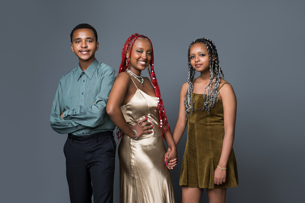 Smiling Family Portrait With Siblings Celebrating Togetherness and Style-28