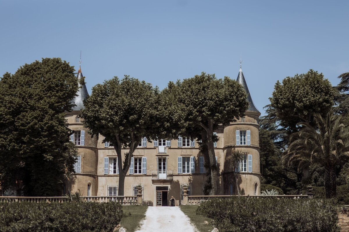 Fairty-tale-chateau-wedding-france