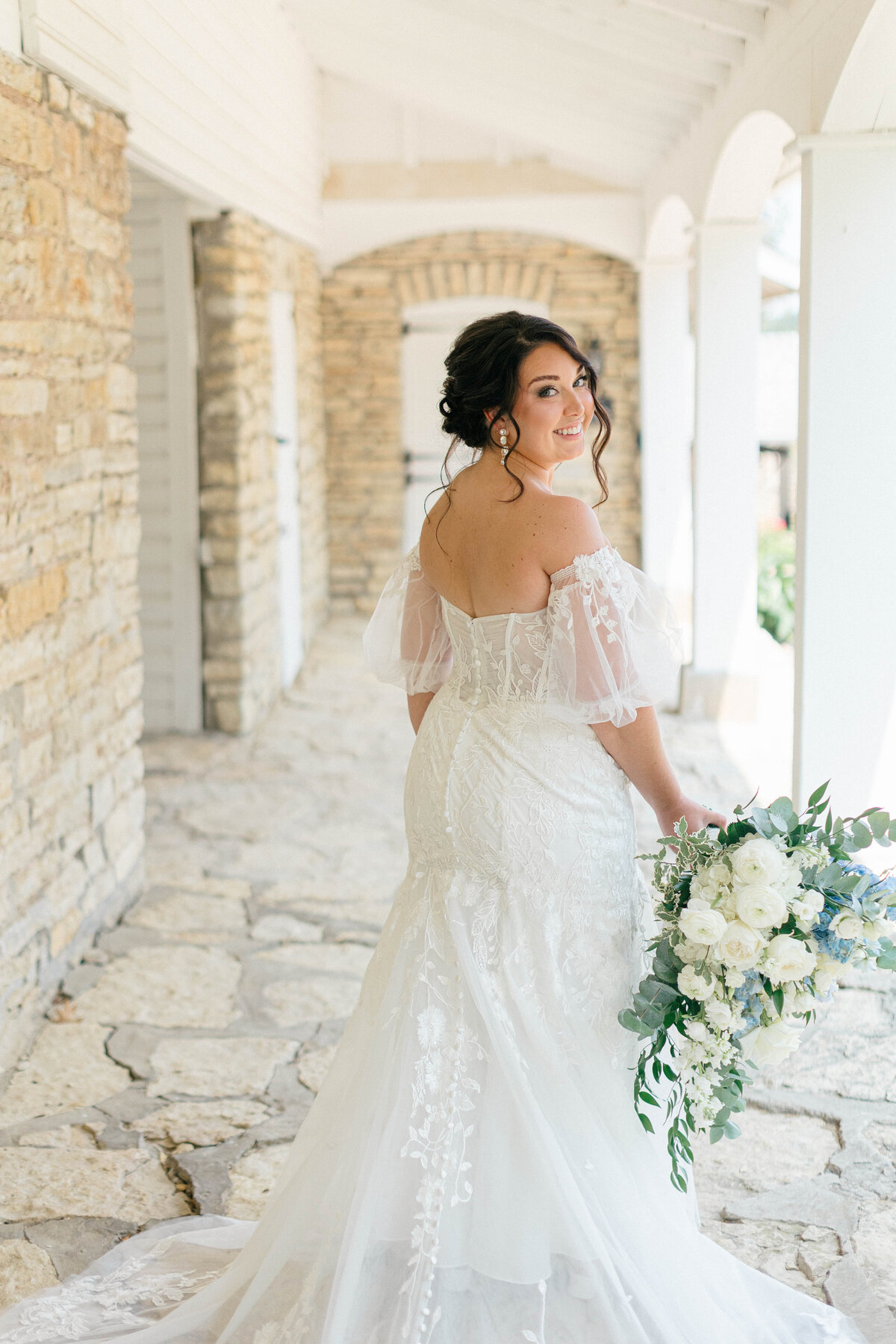 mayowood-stone-barn-wedding-59