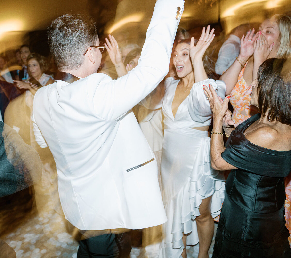 Liz & Sam Dancing-501