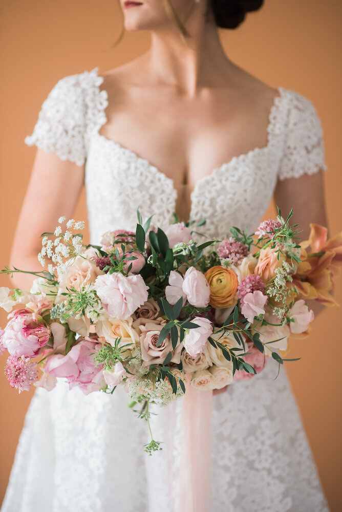 blush-peach-bridal-bouquet