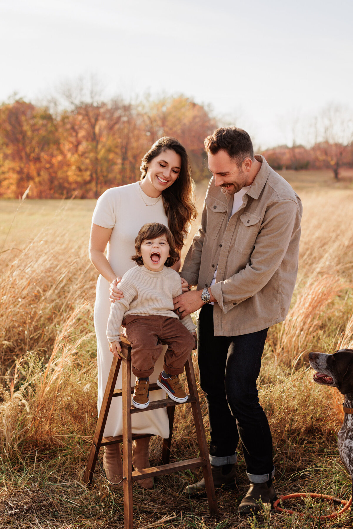NWA family photographer, Northwest Arkansas best family photography, family portraits near me, professional family photos, family photography packages
