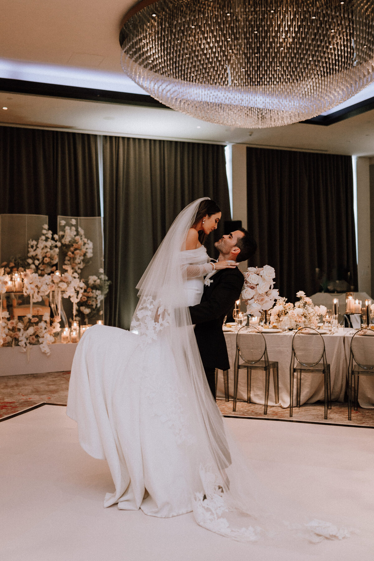 @lauraamendolaphotography_web_wed_danielle-9023