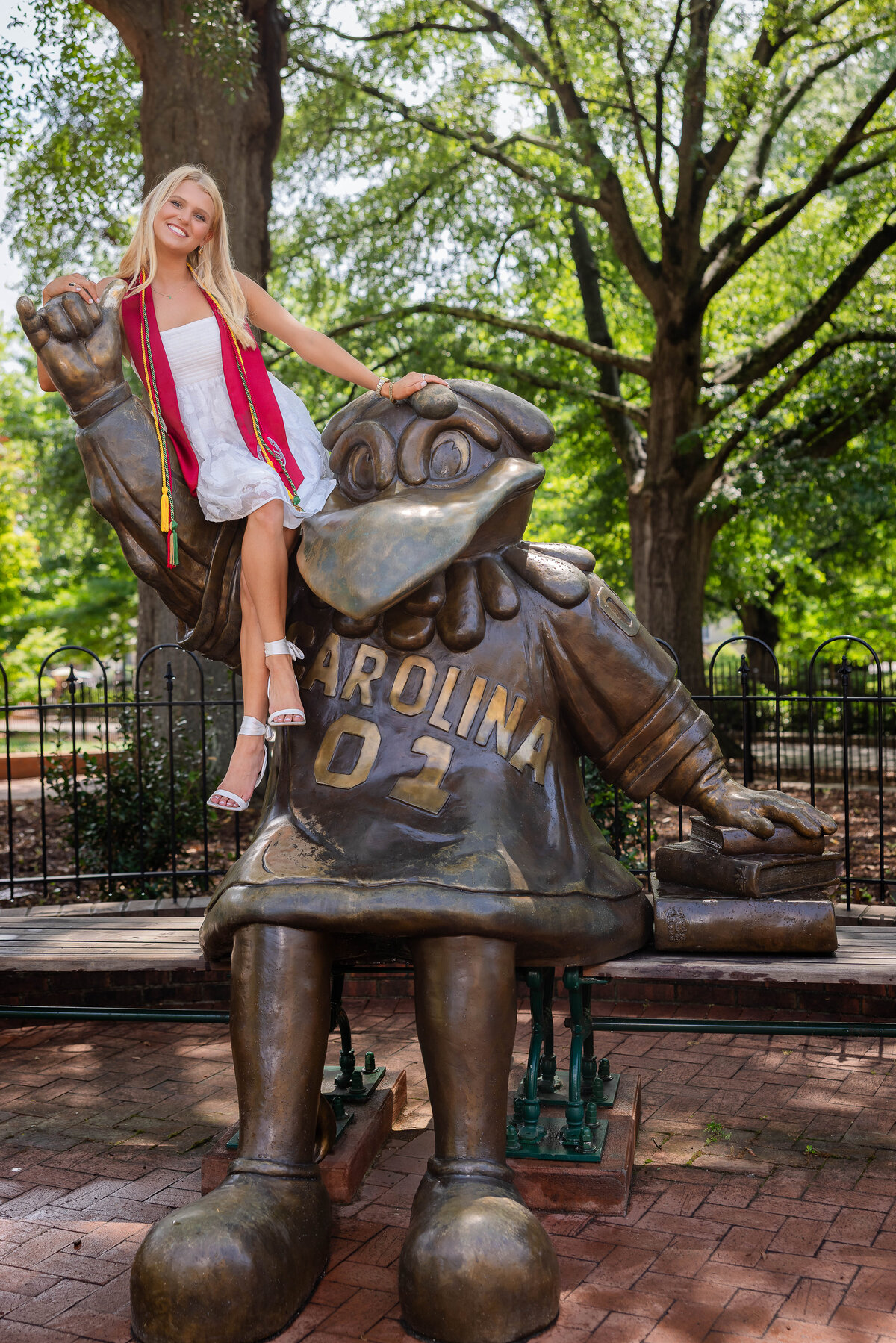 USC Gamecock Group Graduation Portrait-8942