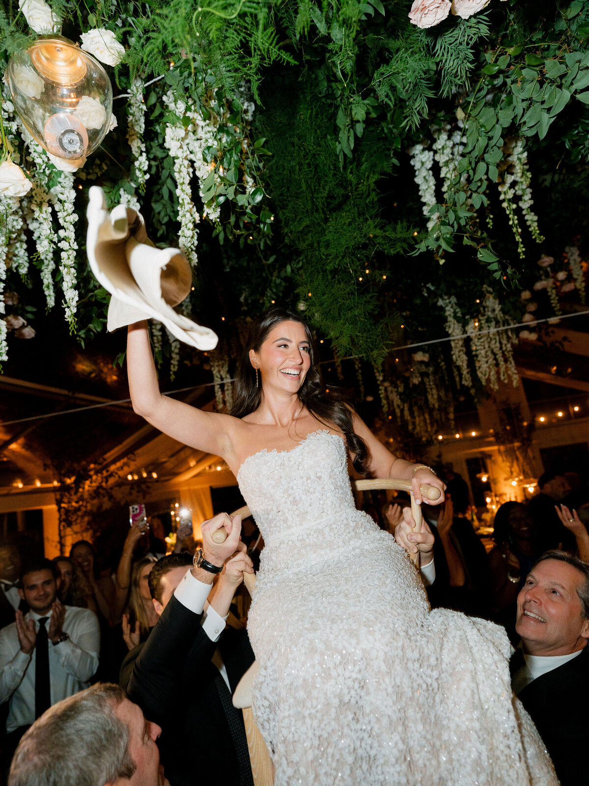 modern-classic-wedding-reception-valley-rock-inn-ny