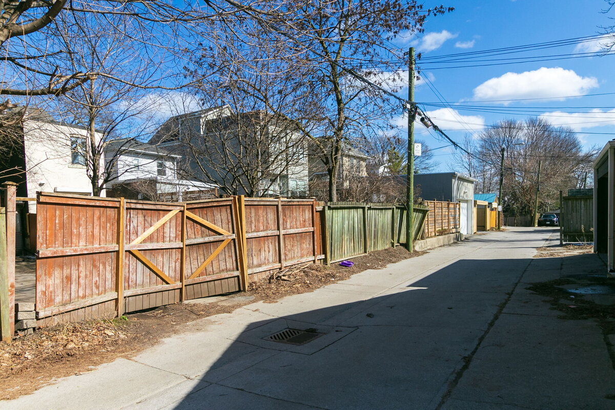 40-web-or-mls-75_002_Alley