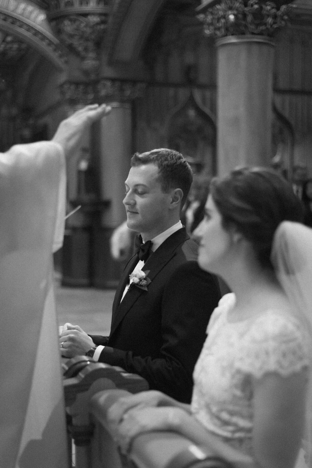 montreal-sciences-center-luxury-wedding-photographer-julia-garcia-prat-2