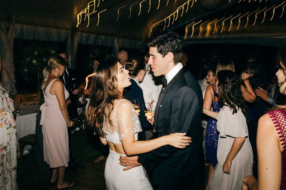toronto-wedding-photographer-cressy-house-wedding-095