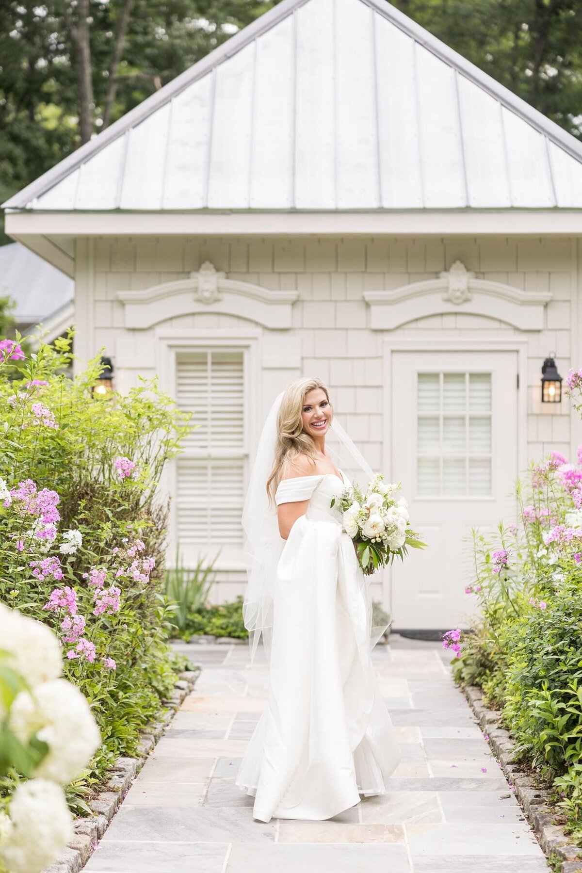 Wedding-at-Farm-at-Old-Edwards-Highlands-North-Carolina-0511