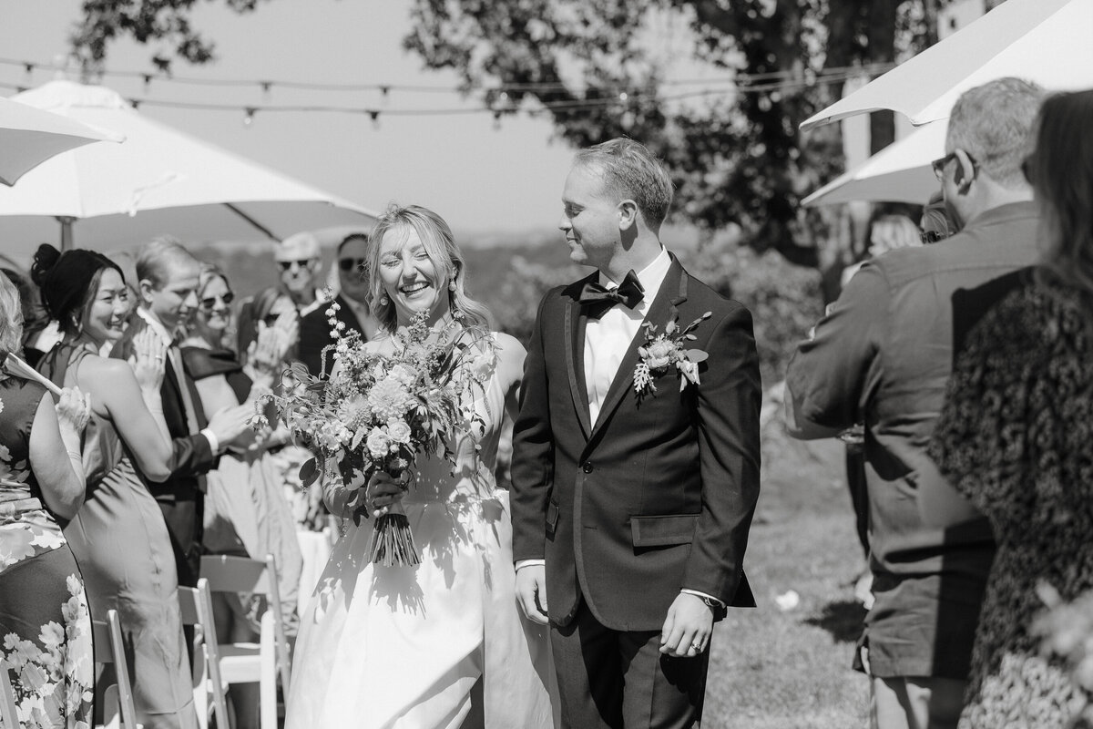 0087_gretchen_gause_photo_healdsburg_wedding_arista_winery_ceremony_blue_sky_2024-