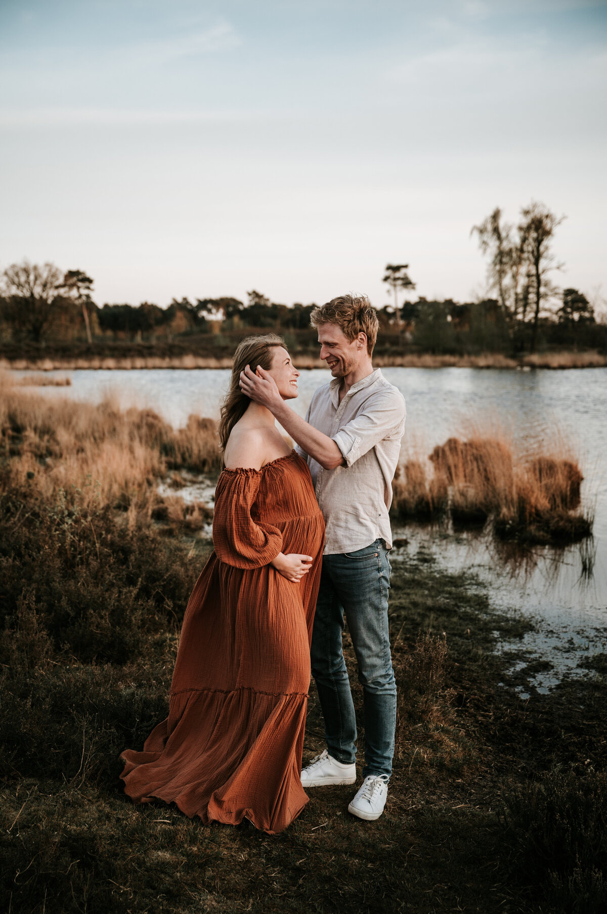 Jiscafotografie_zwangerschapsshoot_zwangerschapsfotograaf_fotograafnijmegen_fotograafgelderland_fotograafbrabant-439