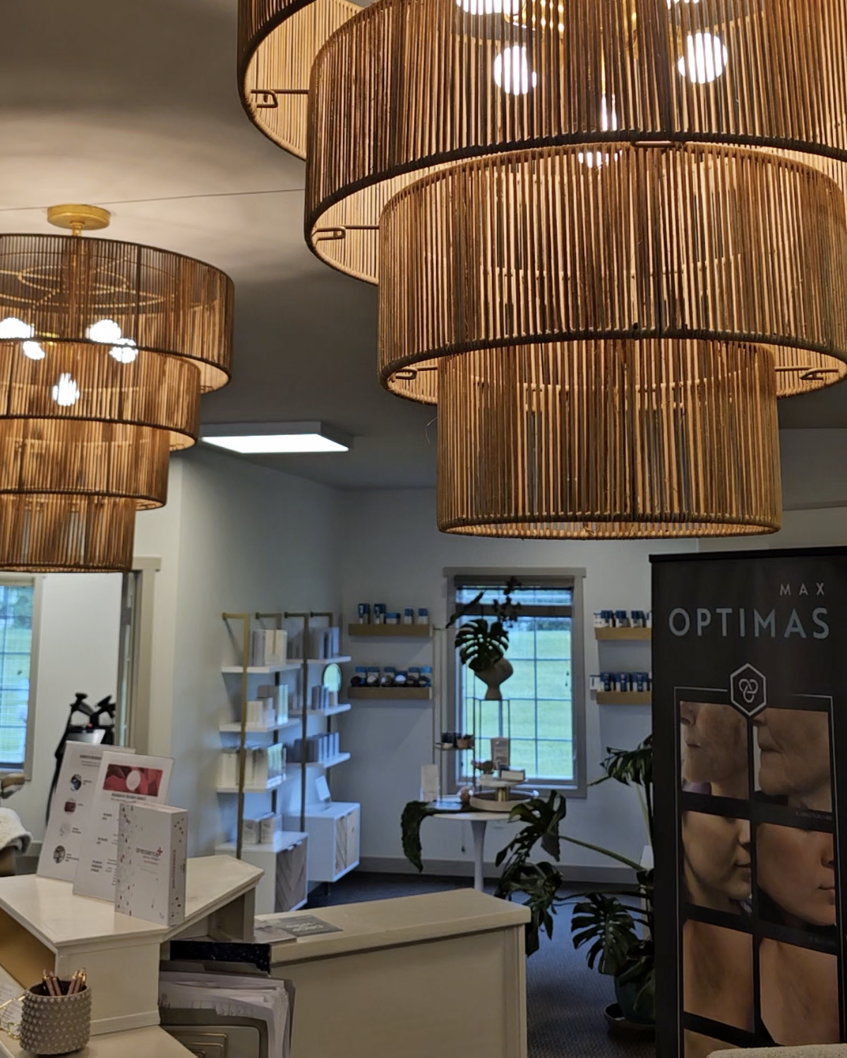 Warm lighting in laser treatment room


