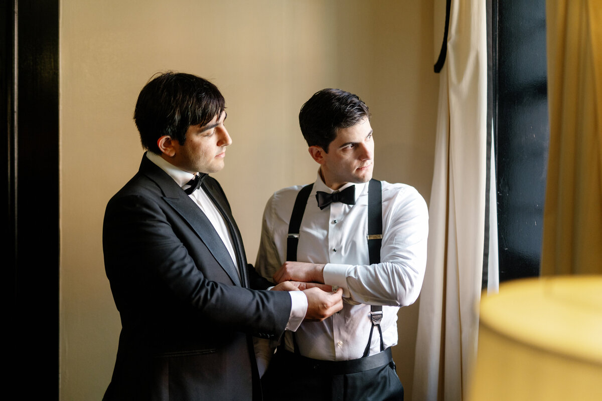 Aspen-Avenue-The-Berlez-Chicago-Wedding-Photographer-Clementine-Custom-Events-Racquet-Club-of-Chicago-Avant-Gardenia-Posh-Production-Cagen-Orchestra-Nika-Vaughan-BBJ-La-Tavola -Vogue-Editorial-High-Fashion-Fine-Art-Luxury-Journalism-53