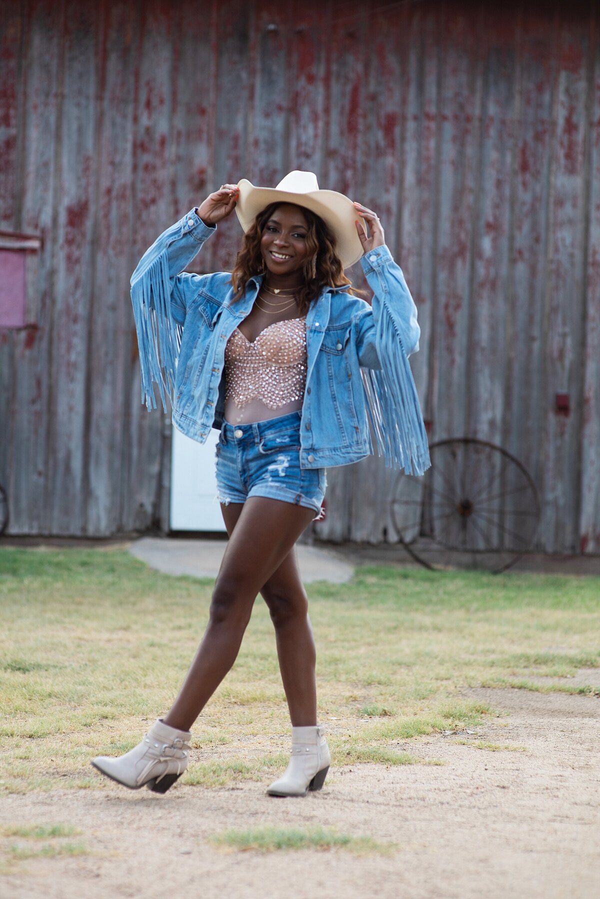 Zoeycowgirledit-18
