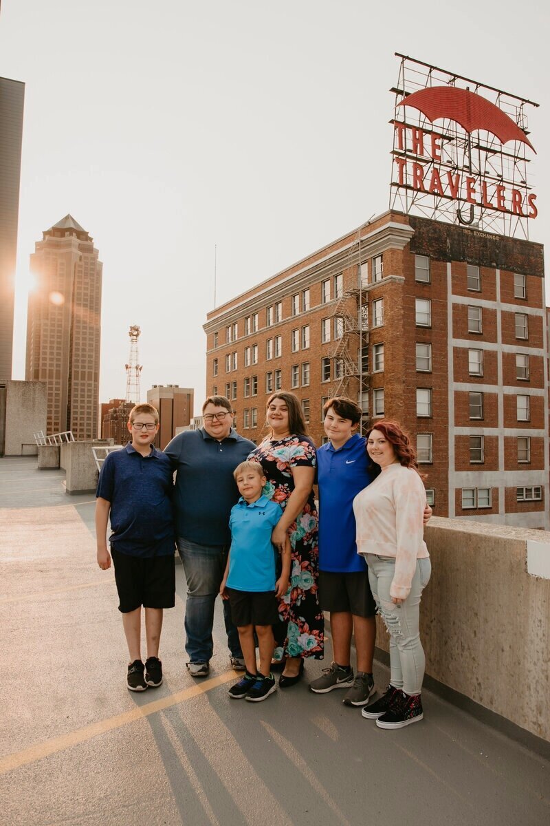 Rooftop-Family-Portrait-Des-Moines-Sunset-Storyteller-Collective-Photo-Co