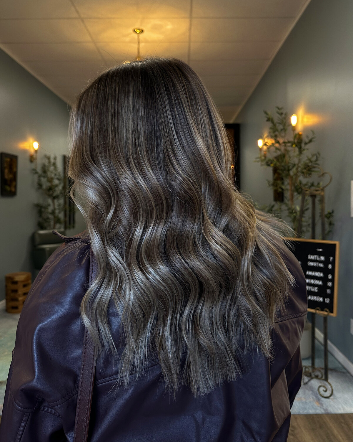 brown-hair-highlights