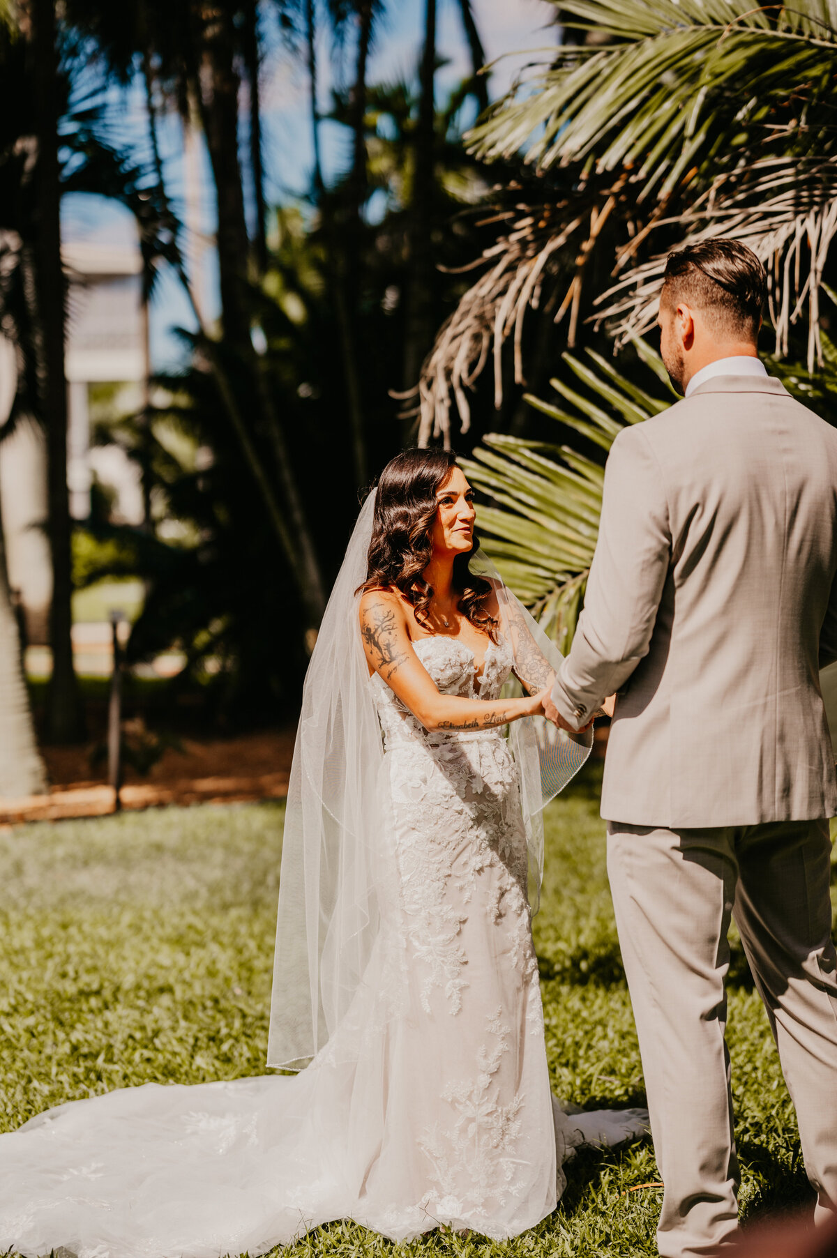 mariah-lacy-photo-gizella-kopsick-park-elopement-chantilly-chic-celebrations-13