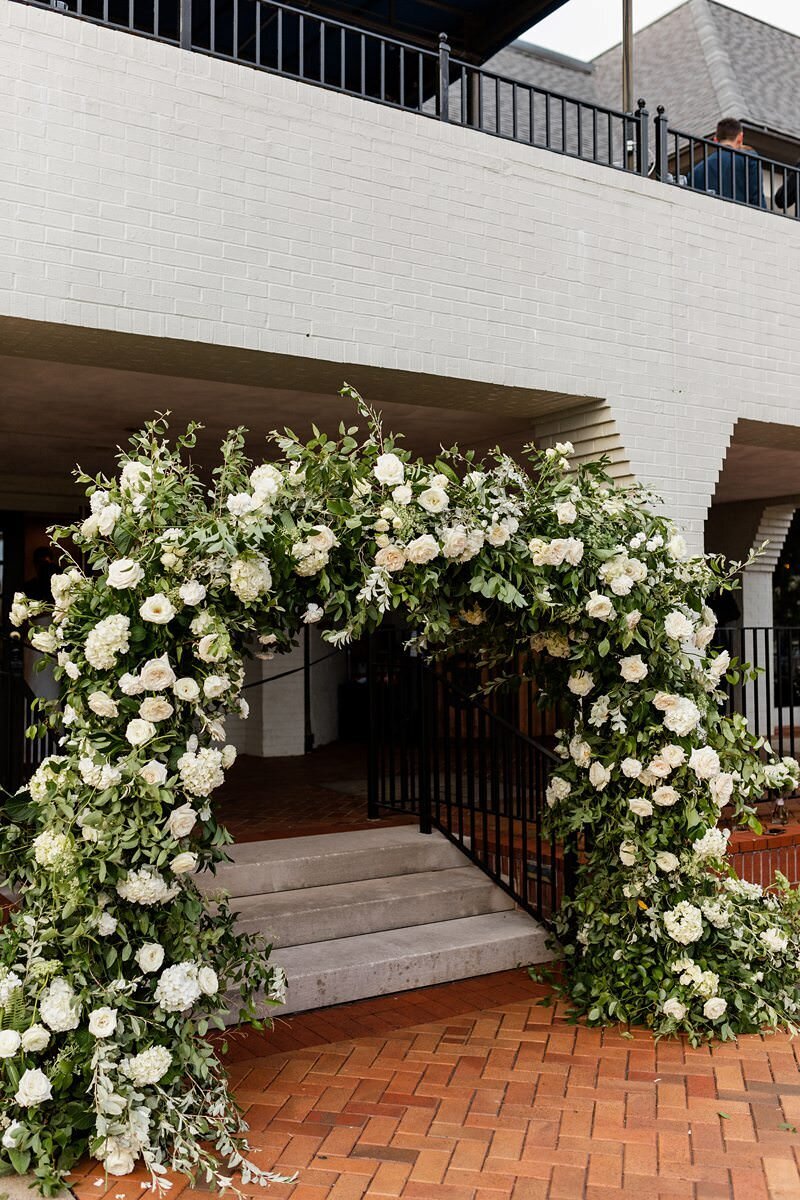 Classic Wedding at City Church of Evansville with Reception at ECC216