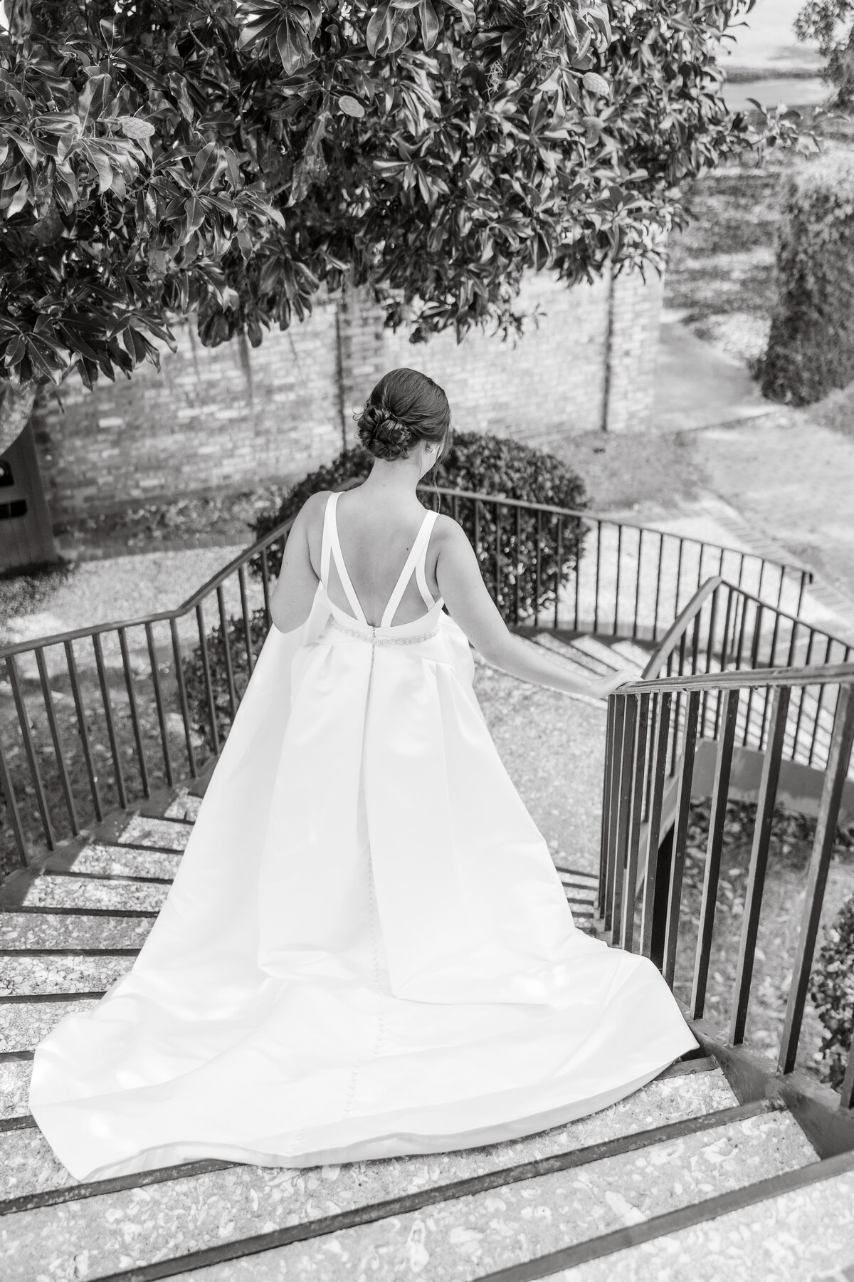 Susie + John  First Look-13
