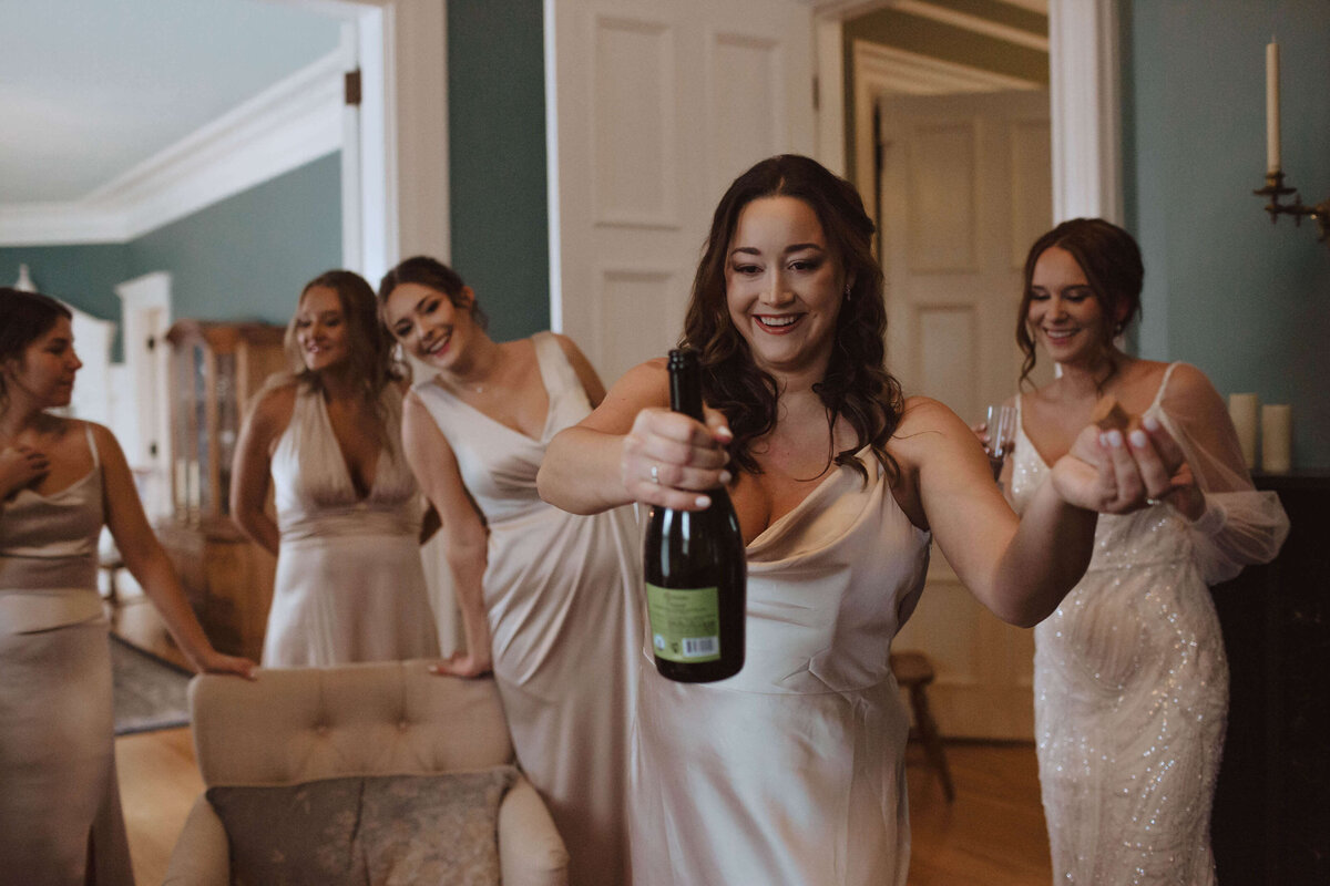 oshkosh-the-howard-nye-wedding-nikki-n-photography-070