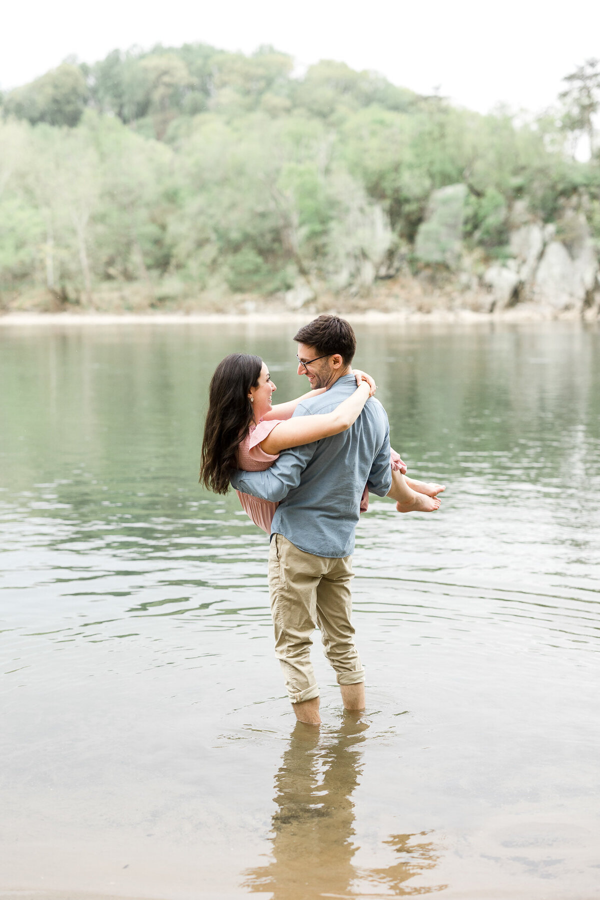 engagement-photo-session-old-anglers-inn-the-great-falls-virginia-maryland-light-and-airy-54