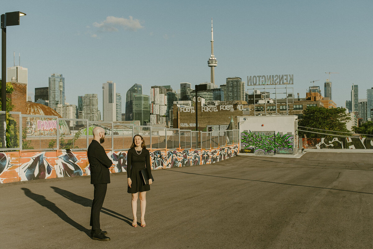 toronto-city-elopement-kensington-market-freespirited-romantic-fun-authentic-wedding-photography-2577