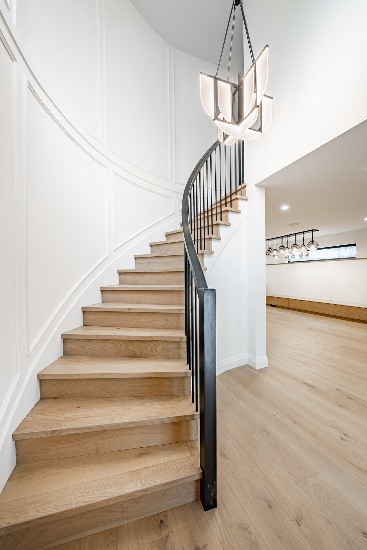 112 E 19th Ave-32