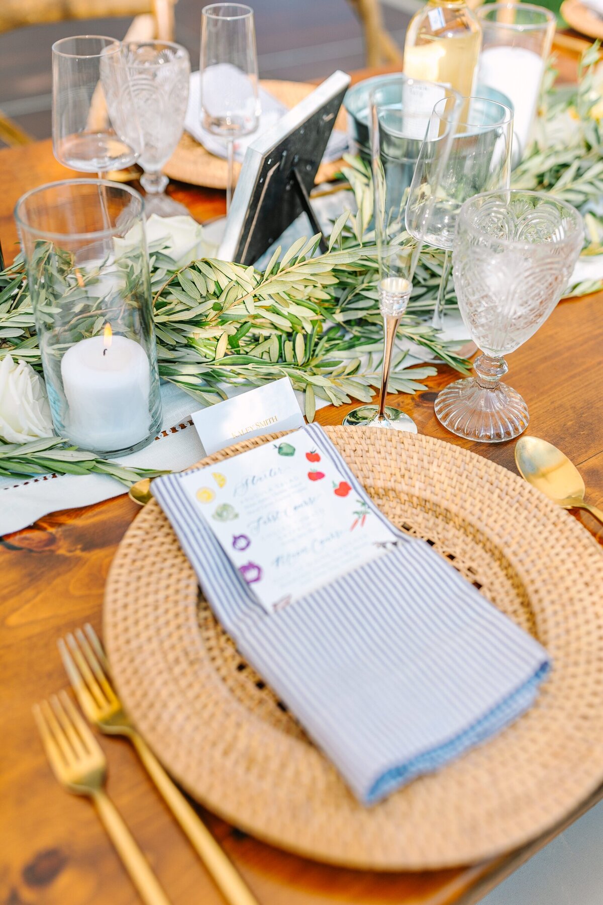Cheery_Yellow_Blue_Seaside_Island_Maine_Wedding_Chebeague_Island_Inn_0084