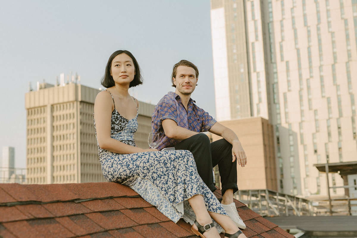 a-toronto-rooftop-engagement-session-downown-romatic-carefree-candid-authentic-2326