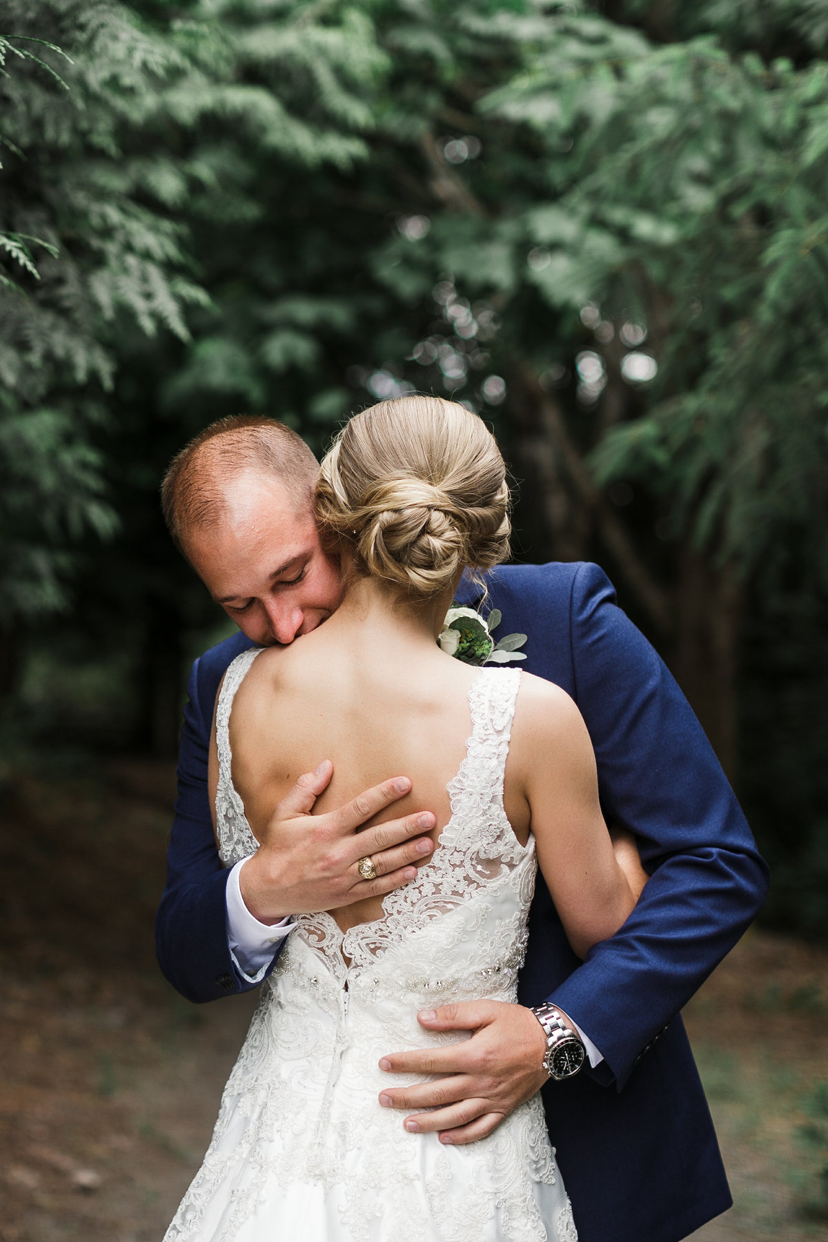 Woodinville-Wedding-Photographer-Willows-Lodge-27