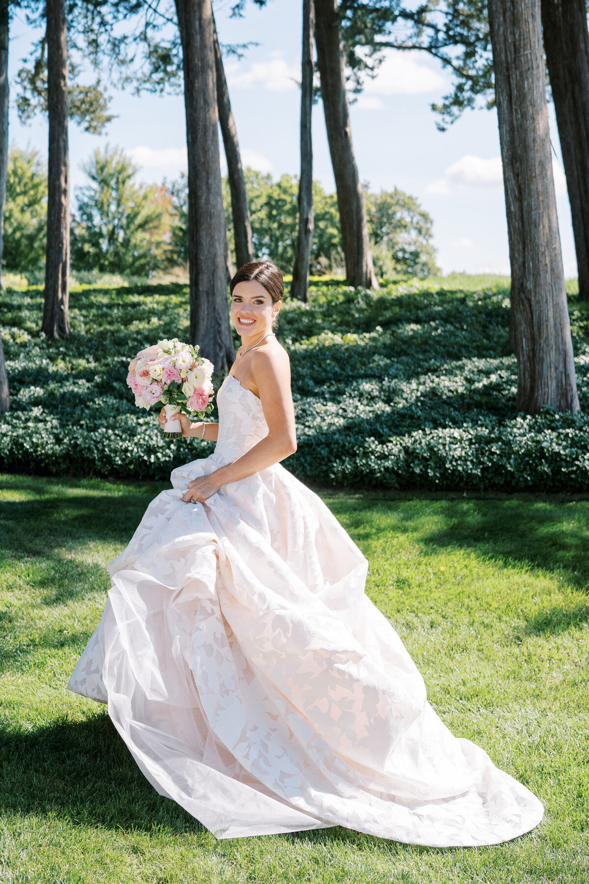 bridal portrait on lake minnetonka