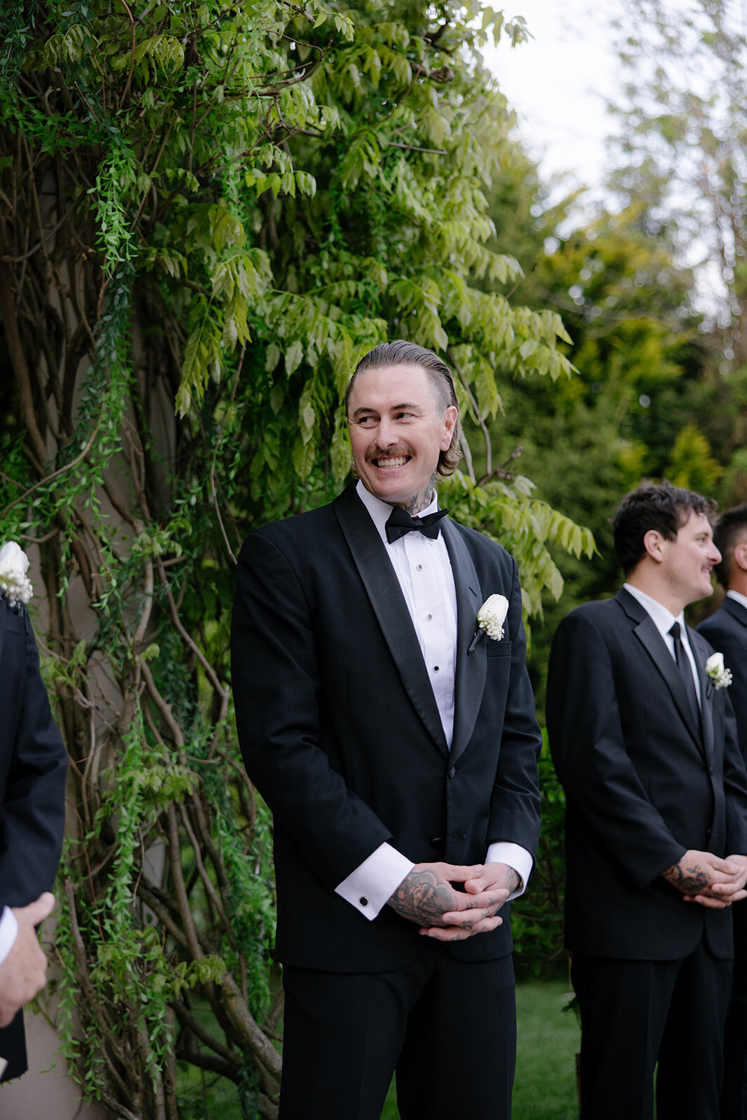 crest-hollow-country-club-nyc-wedding-photographer-465