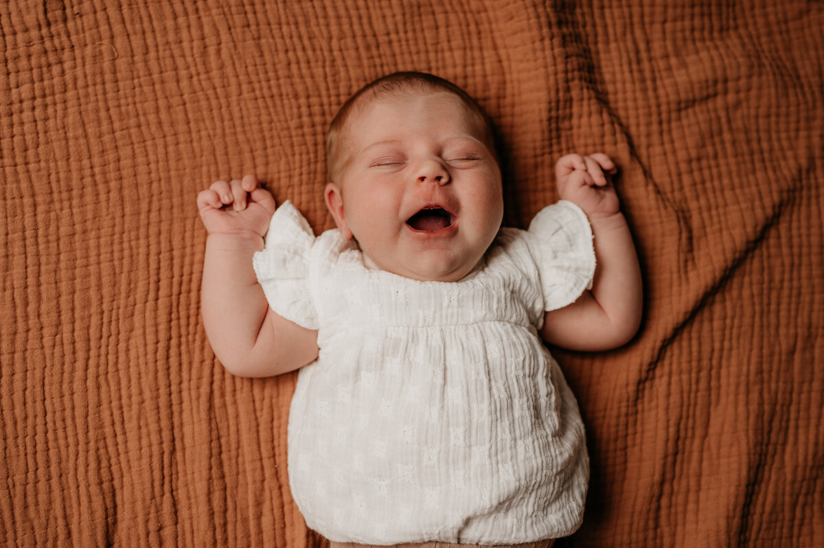 Pure Liefde Fotografie - Newbornshoot Emma-64